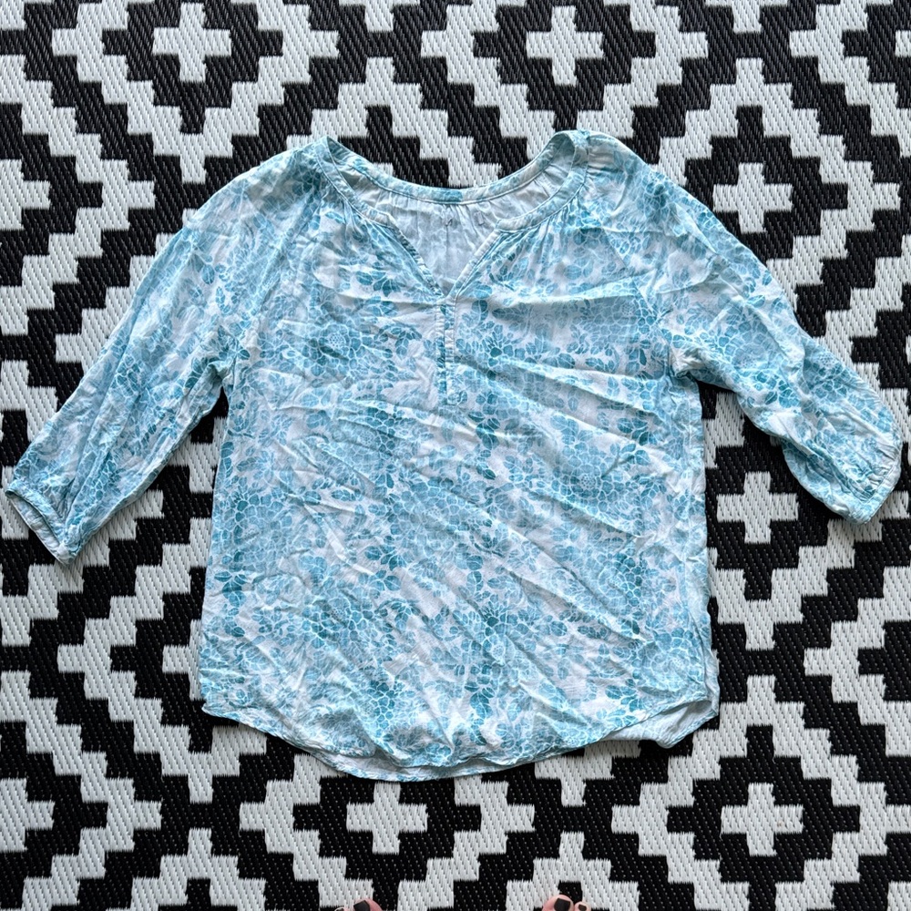 Women's Top - M/L